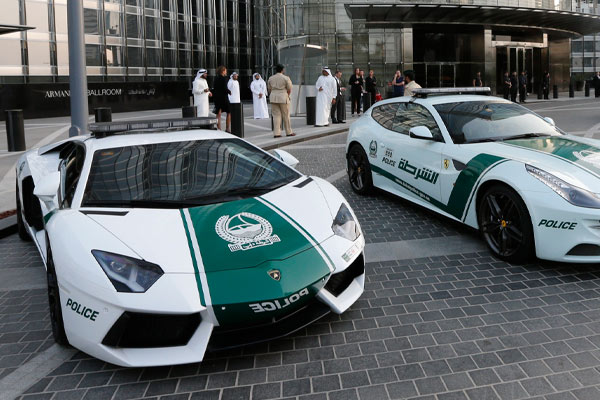 Ocho locas formas de ganar dinero en Dubai