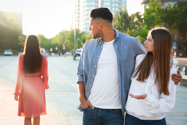 cosas que las parejas felices no deberían hacer