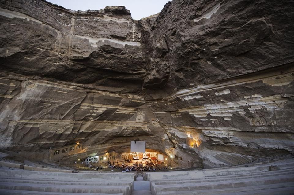     Iglesia del Santo Samaans de la aldea de Mokatham, Egipto 17 iglesias rupestres increíblemente hermosas en todo el mundo | bayas de cerebro