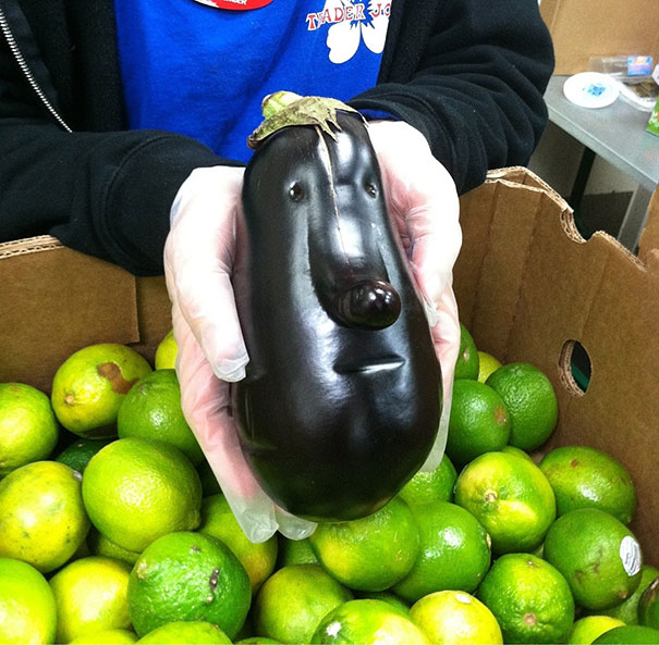 Strange-fruit-vegetables. (27)