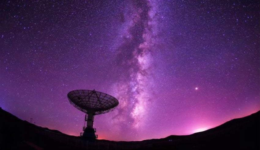 Simplemente no podemos obtener sus señales | 11 Teoría de por qué los extraterrestres nos evitan | Cerebro