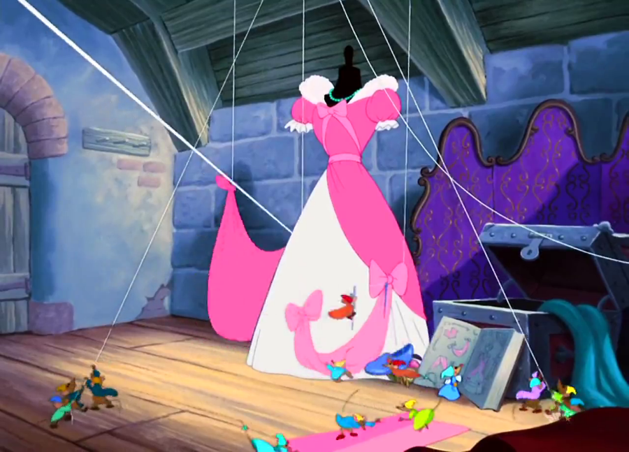15 veces: Disney-Sell-to-Us-Girls Fashion Fashion-03