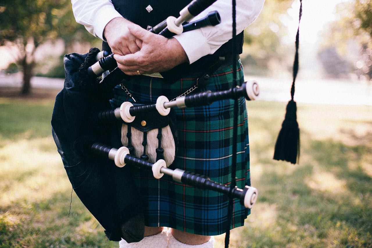 20 Facts-2-Bagpipes