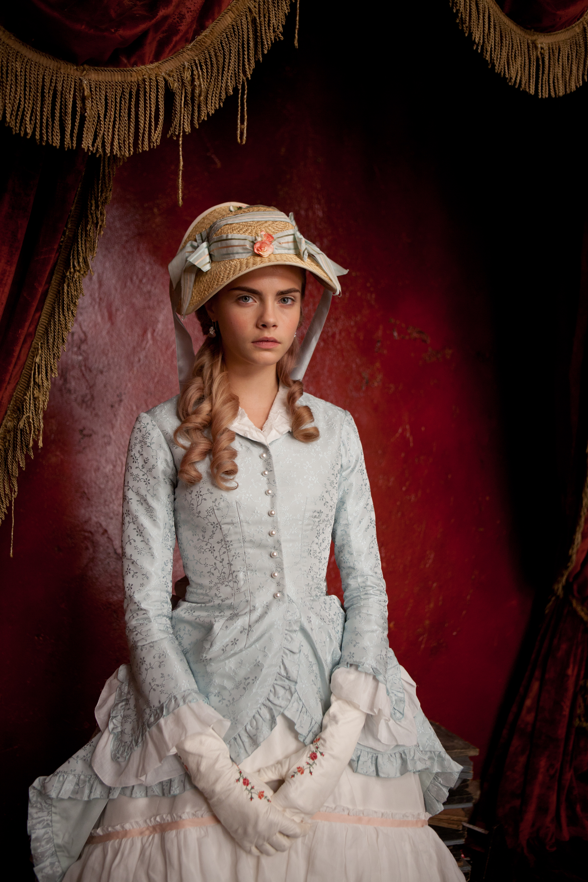 Cara Delevigne actual 3: