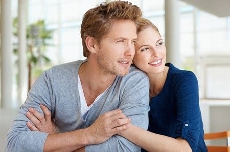 Hacen parejas realmente maravillosas | 10 excelentes características de las mujeres que disfrutan estar solo | Bayas cerebrales
