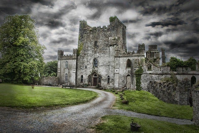 Castillo de Leap, Irlanda | Los peores castillos embrujados en Europa | Bayas cerebrales