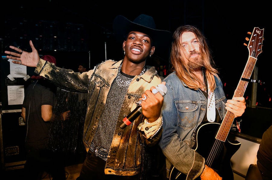 Billy Ray Cyrus Remix & Número 1 | Lil Nas X va a vencer un récord mundial | Cerebro