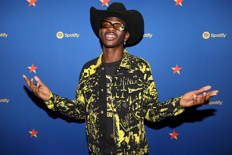 Premios de televisión de música country | Lil Nas X va a vencer un récord mundial | Cerebro