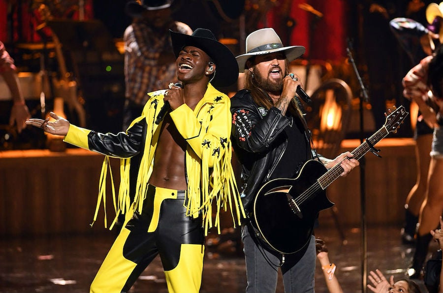 APUTOS DE APULES | Lil Nas X va a vencer un récord mundial | Cerebro