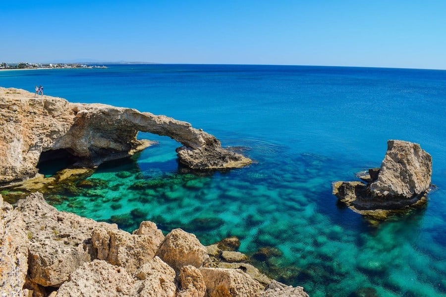 Mar Mediterráneo | 10 fuera de los mares más oscuros del mundo | Bayas cerebrales