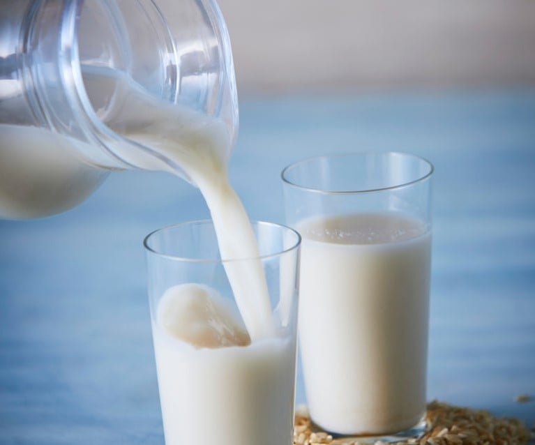 Leche | 6 alimentos genéticamente modificados | Bayas cerebrales
