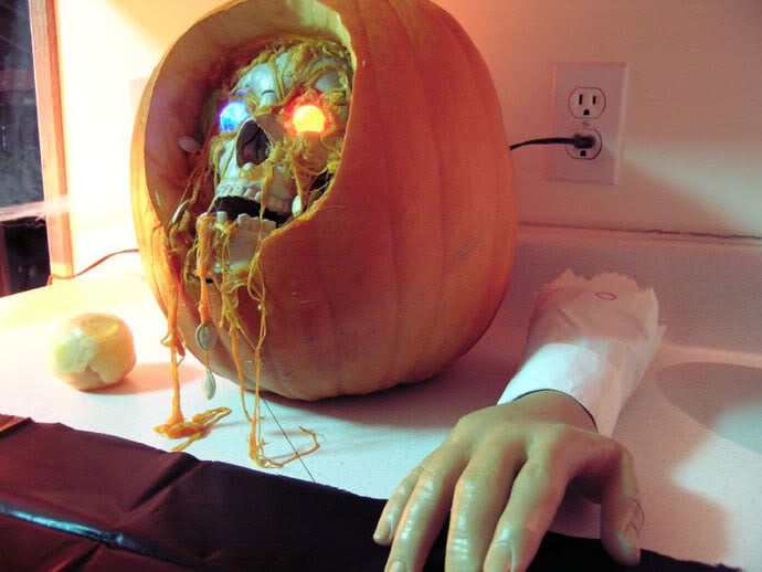 Instalación de grabado de calabaza de Halloween 11