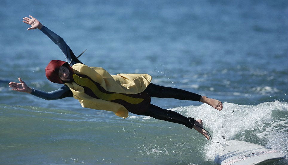 Surf-Costume-in-Santa-Monica-Ca-03