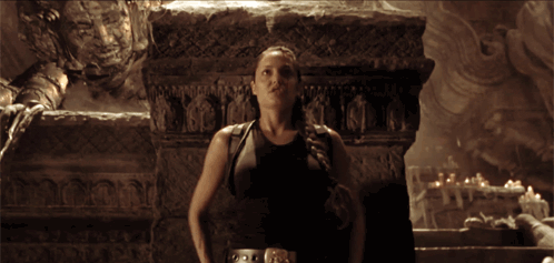 Badass-Female-TV-TV-Movie-Heroines-05