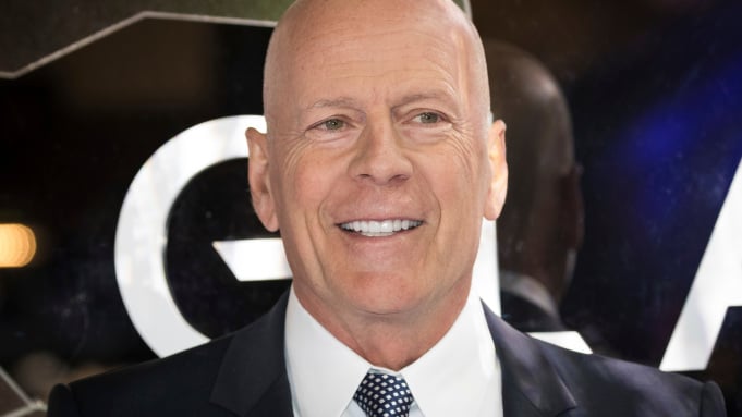 Bruce Willis | 7 actores que crees que son estadounidenses, pero no | Bayas cerebrales