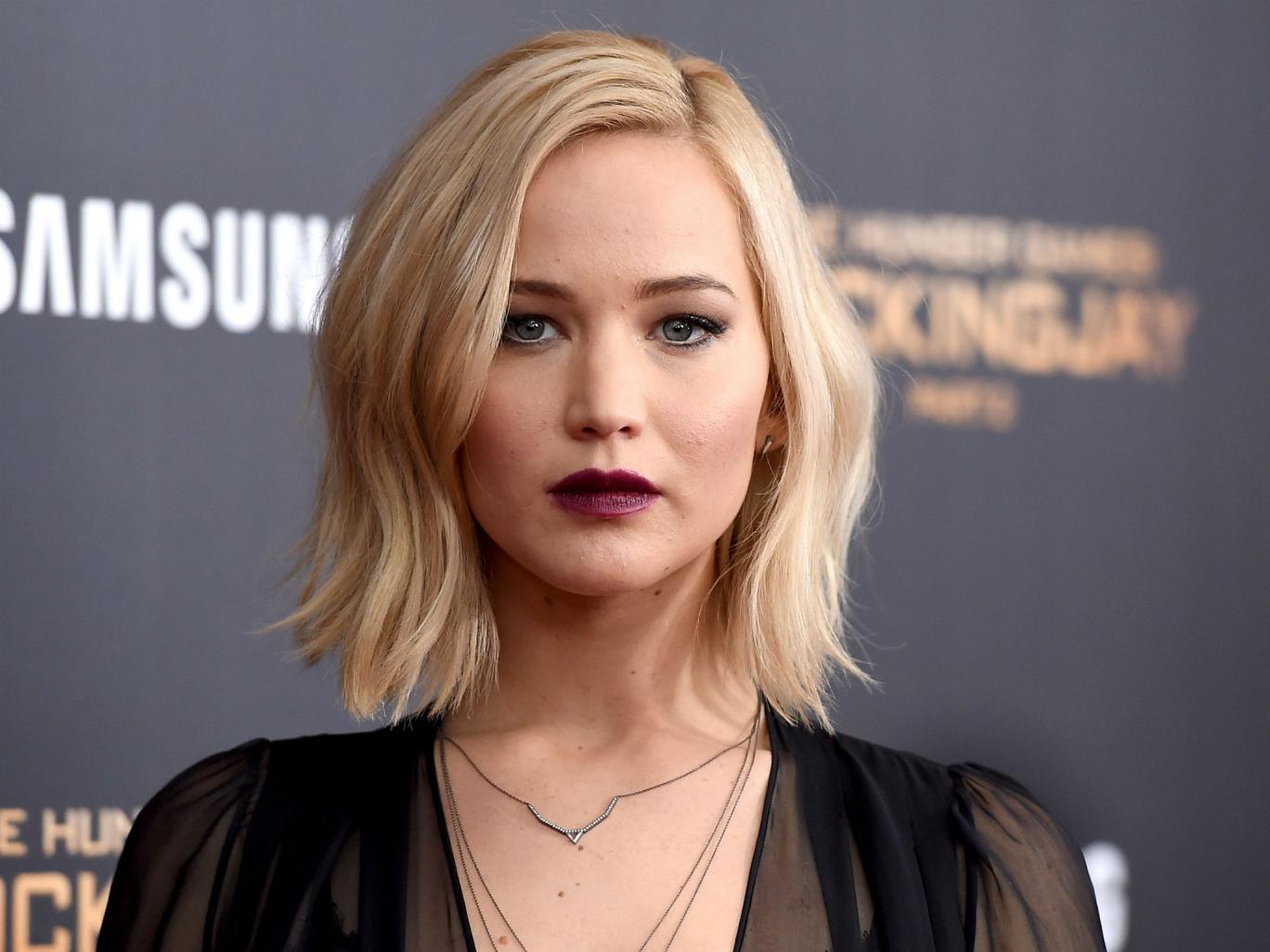 People-jeung-05 famosa- JLAW