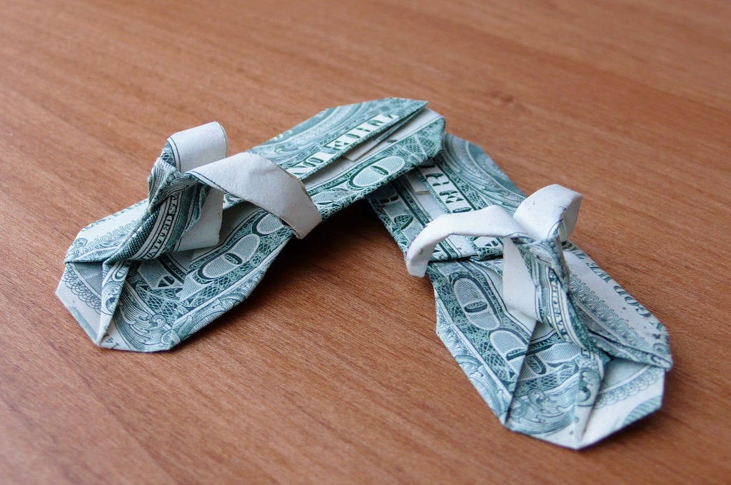 Dollar_bill_origami_02