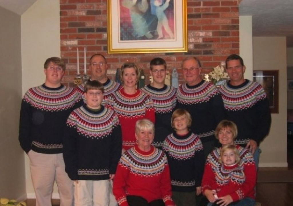 Extreme_ugly_christmas_swaters_15