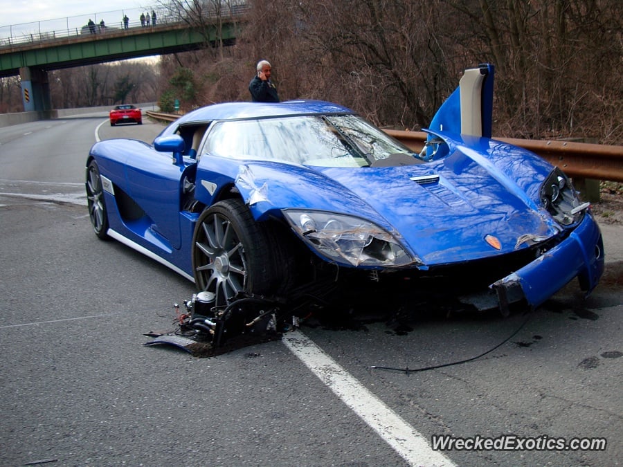 Freakiest_car_crashes_06