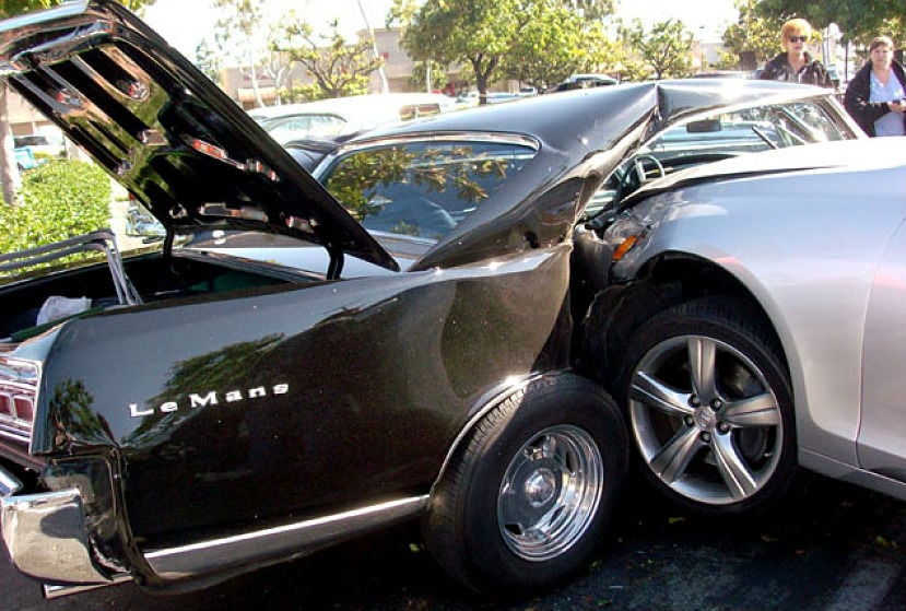 Freakiest_car_crashes_14