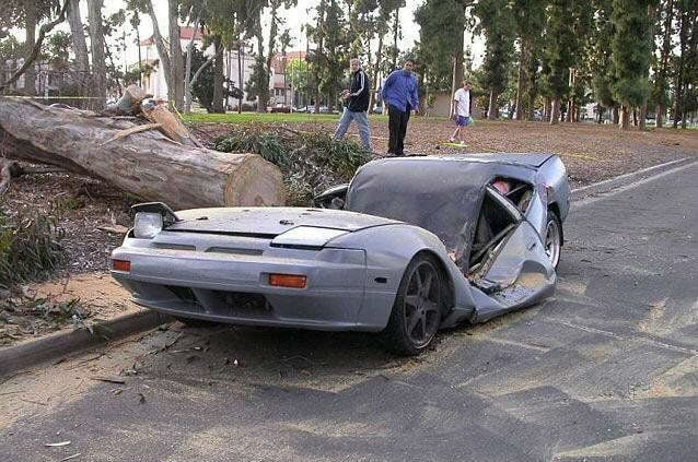Freakiest_car_crashes_15