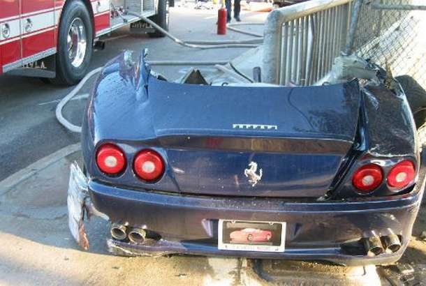 Freakiest_car_crashes_24