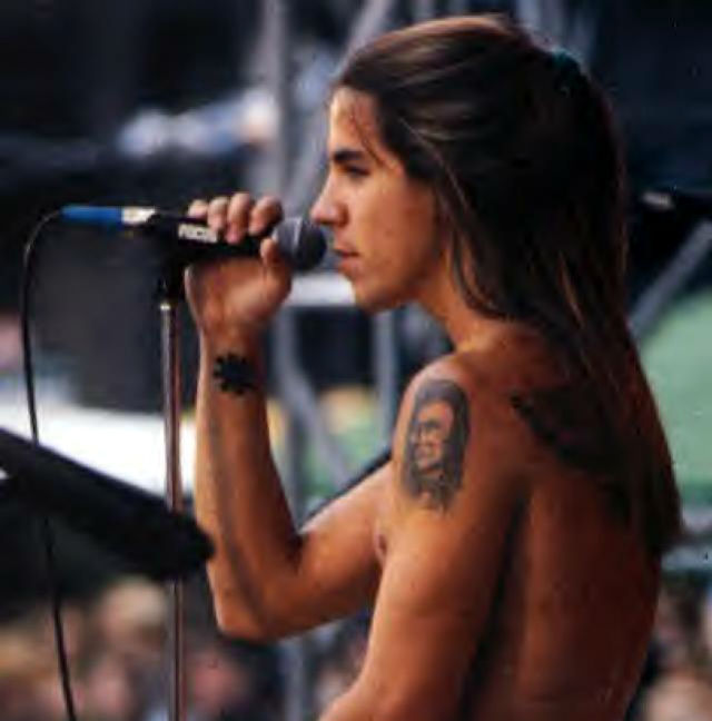 Foto-Rock-Stars-y-su-apariencia-diferente-2