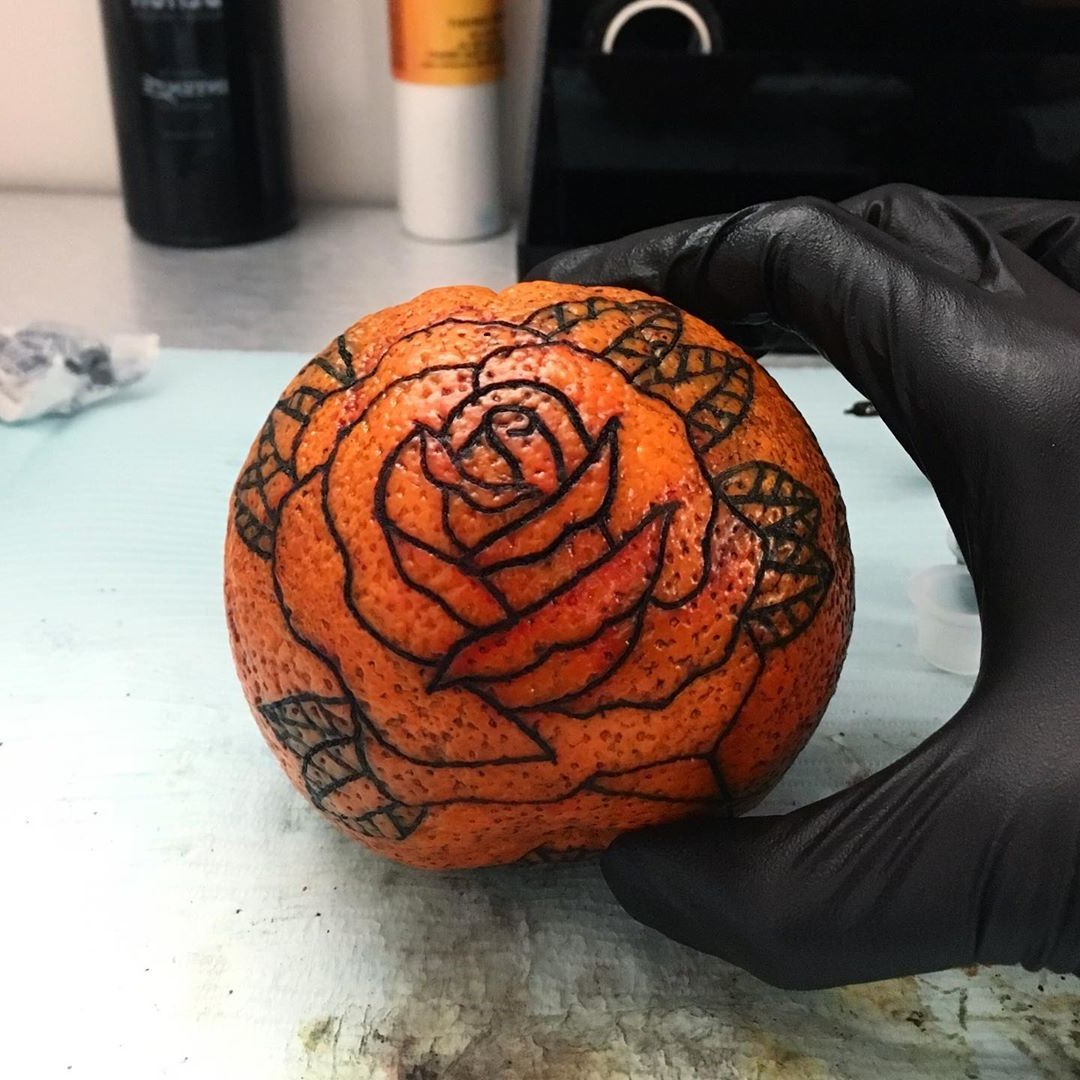 # 8 | Las naranjas de las naranjas una nueva tendencia del tatuaje. | Bayas cerebrales