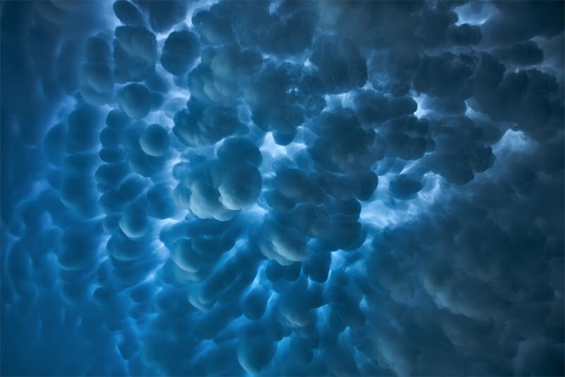 El-7-Jaw-Slubing-Cloud-Formation-04