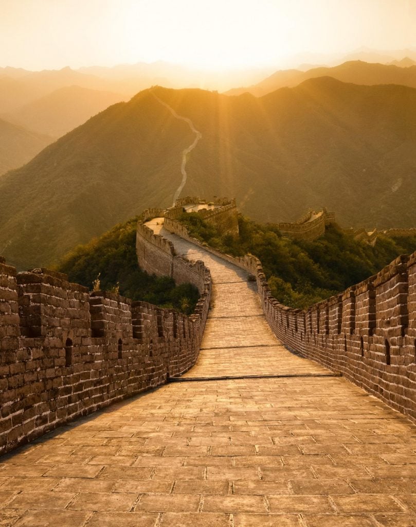 La pared podría ser una carretera | ¿Cuál es el secreto del Gran Muro de China? | Bayas cerebrales