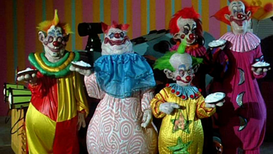 Top-10-Creepy-Capeones en Movi-and-TV-10